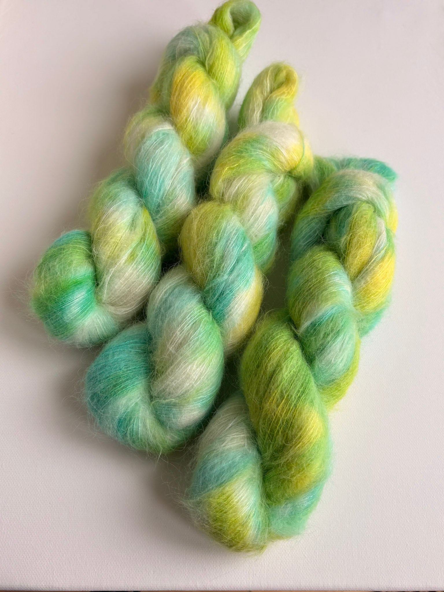 Suri Breeze - Spring Tide