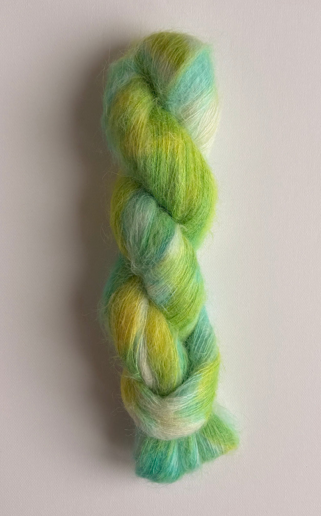 Suri Breeze - Spring Tide