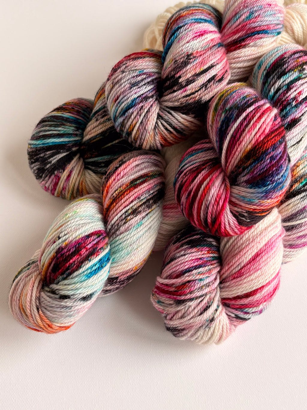 Merino Worsted - Electric Bloom