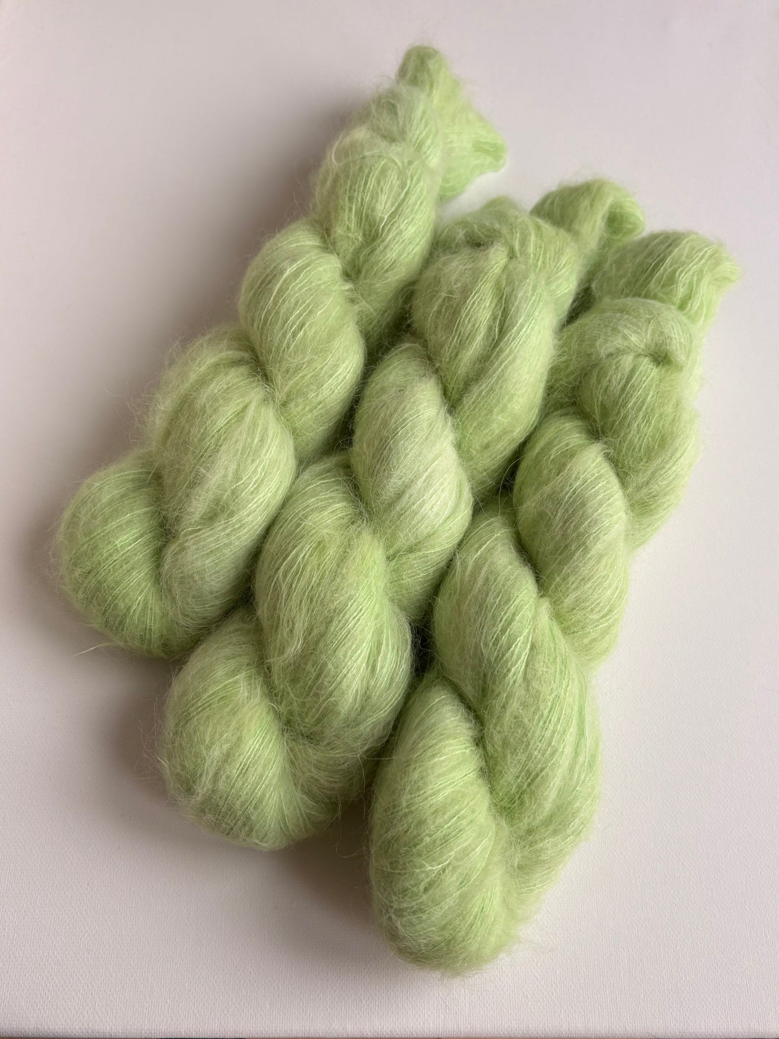 Suri Breeze - Linen Leaf
